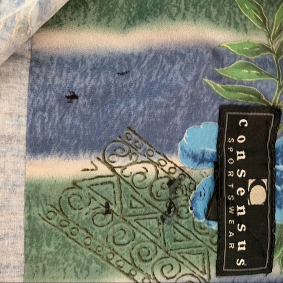 Consensus: Blue Hawaiian Shirt Hibiscus Large - Picture 6 of 9